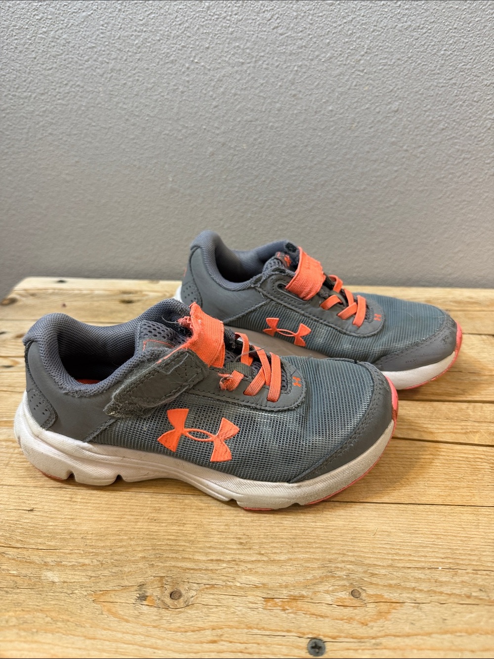 Under Armour Kids' Gray and Coral Athletic Sneakers